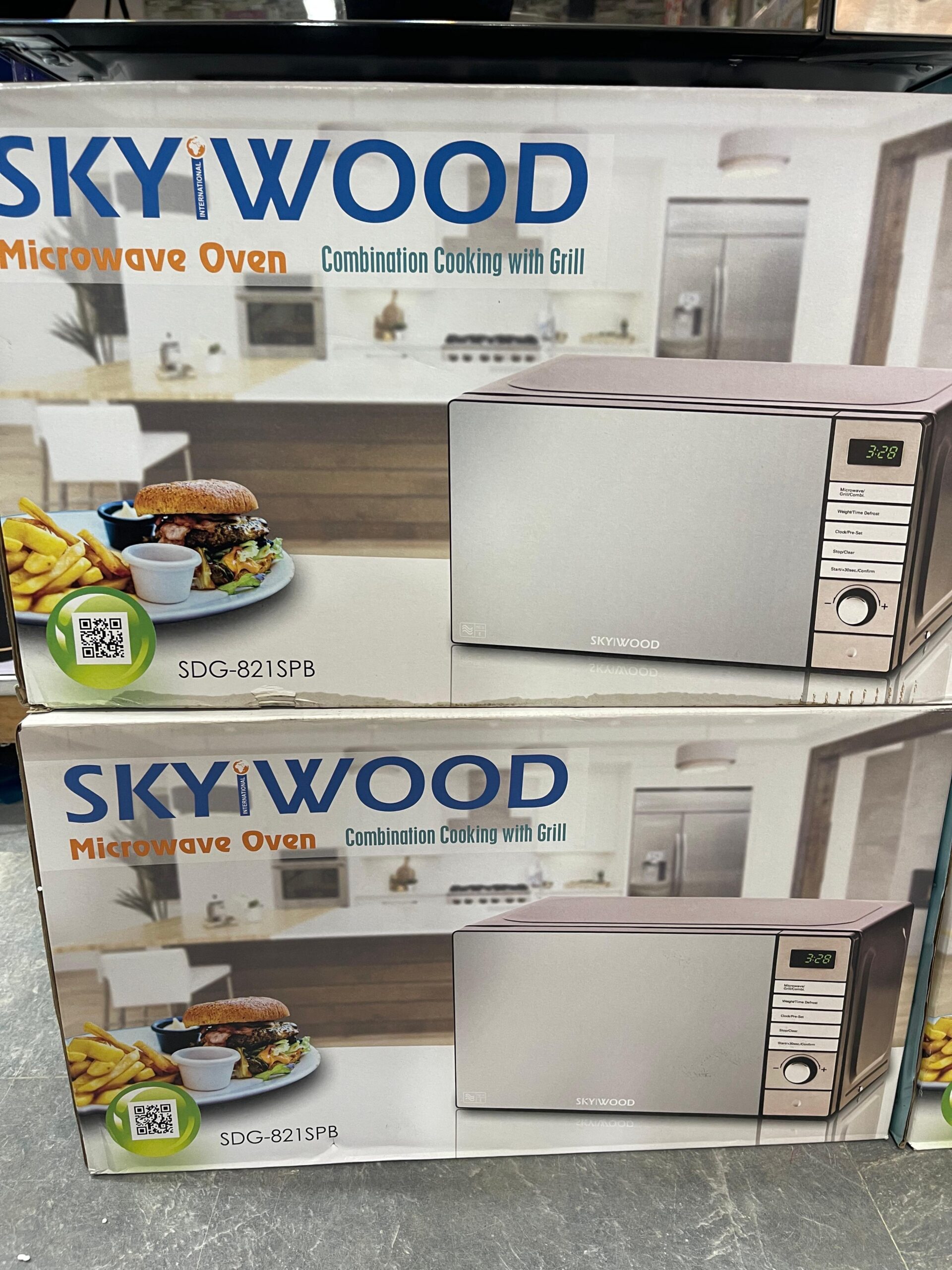 Skywood Electric Oven – Quality Kitchen Appliance by Ateeq Electronics & Crockery